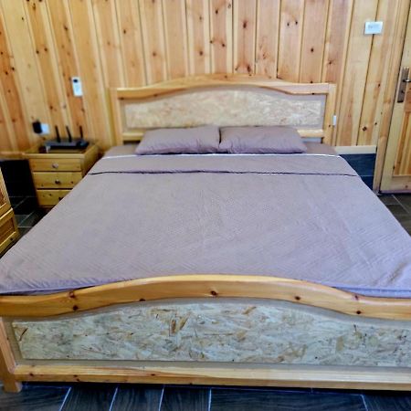 Atoom Lodge จีราช ภายนอก รูปภาพ
