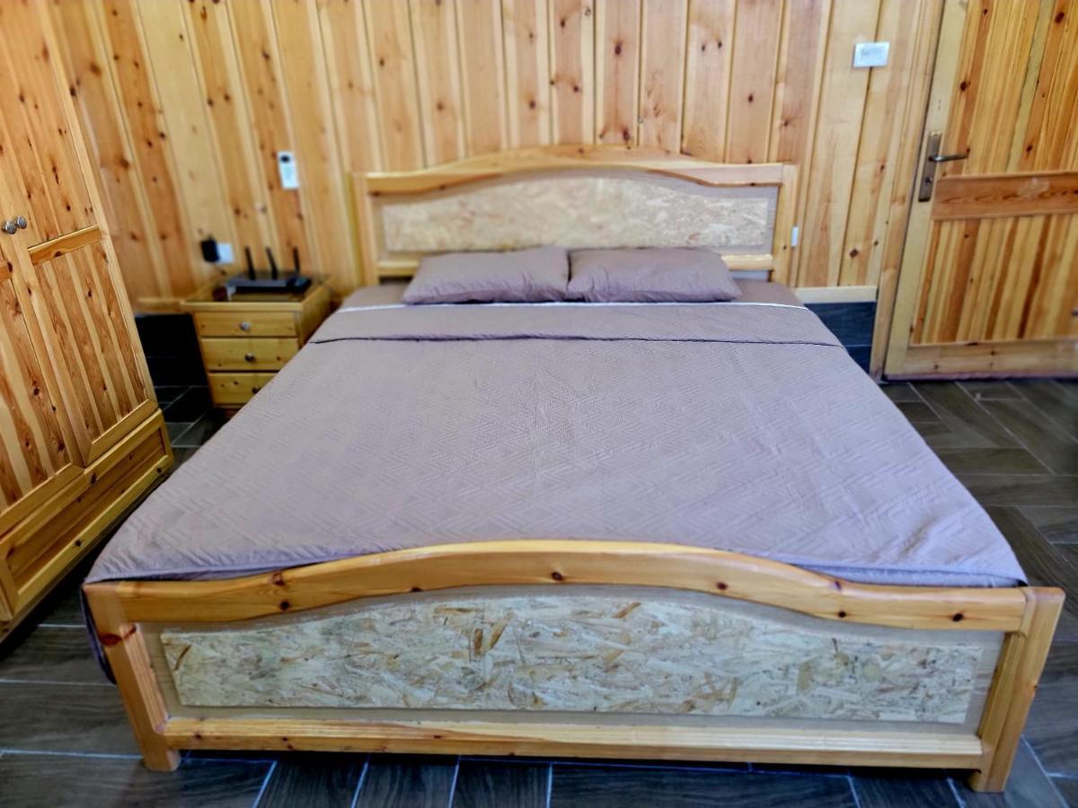 Atoom Lodge จีราช ภายนอก รูปภาพ